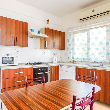 Rix Apartments Kyrenia  Luaran gambar