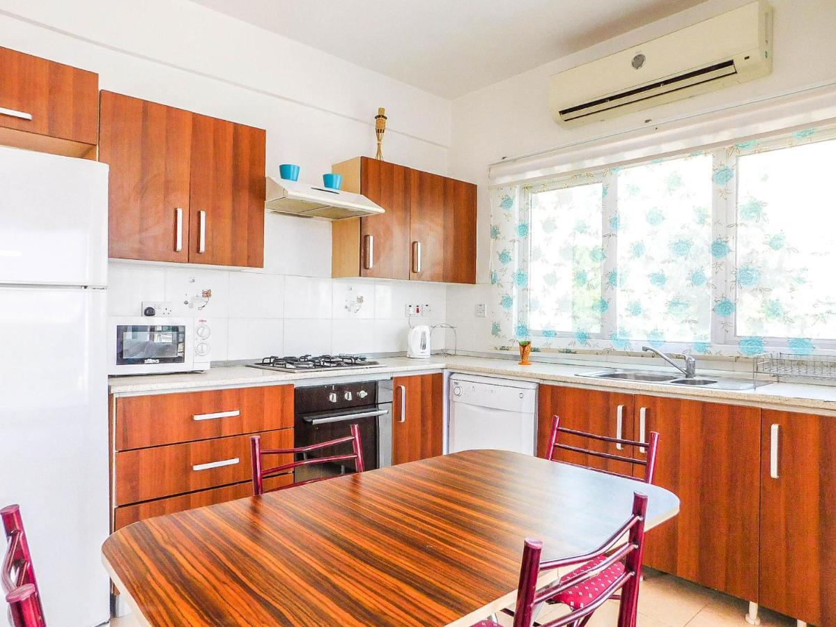 Rix Apartments Kyrenia  Luaran gambar