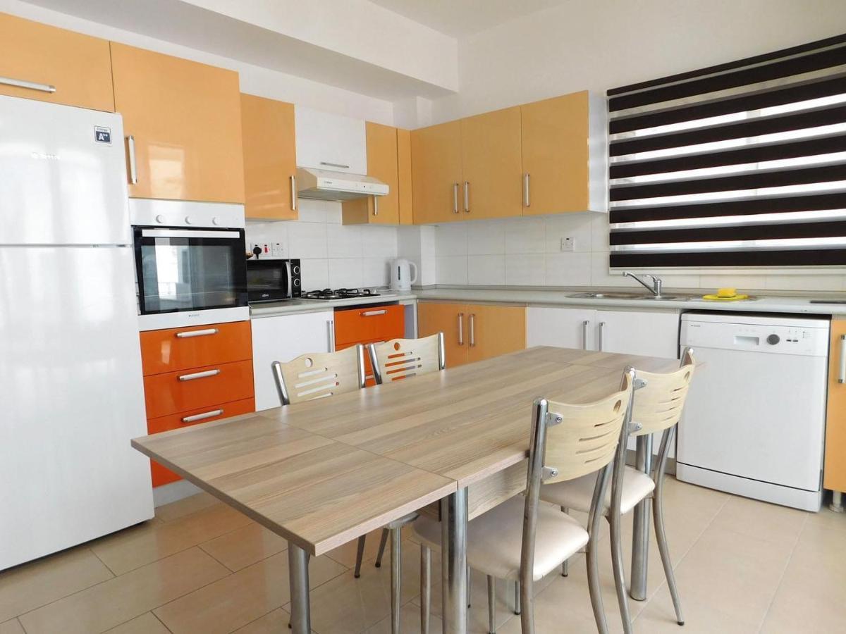 Rix Apartments Kyrenia  Luaran gambar